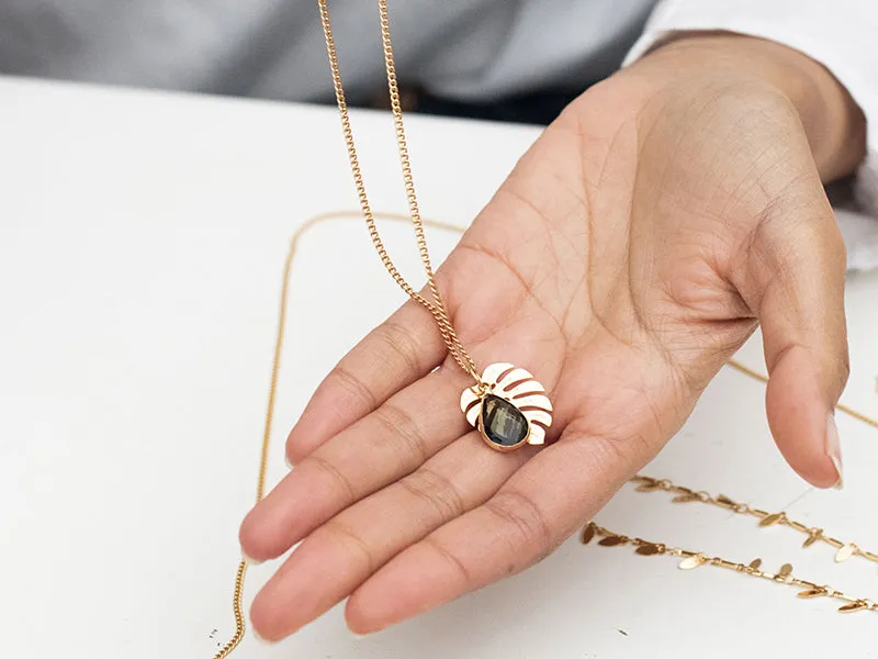 La Petite Epicerie Madame Patachou ketting sieradenkit antraciet