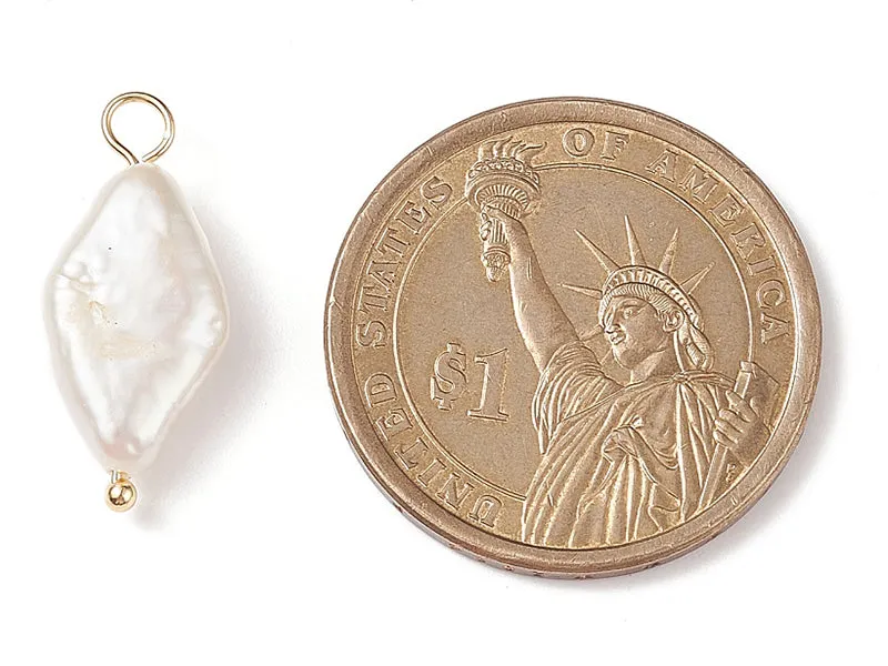 La Petite Epicerie hanger ruit zoetwaterparel goud 23x10mm