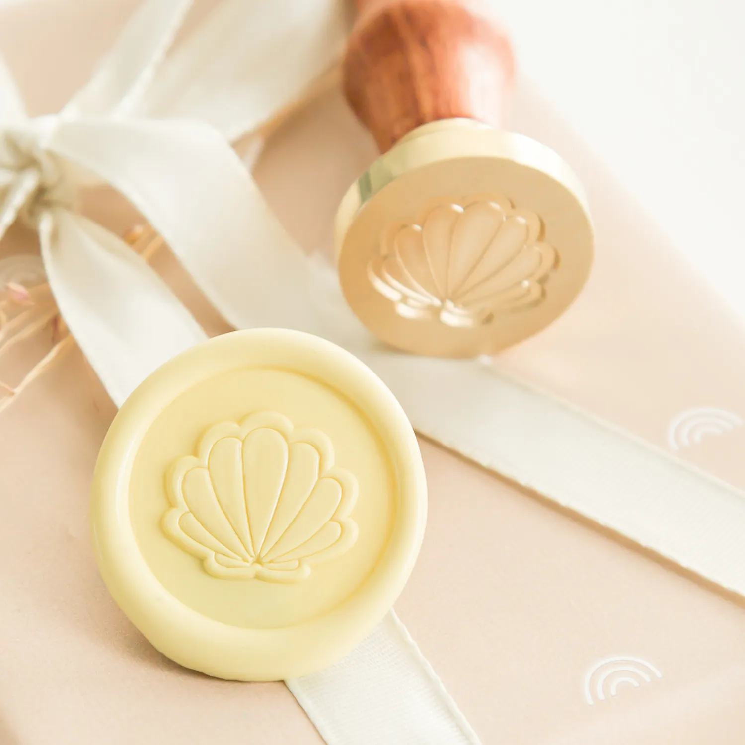 Jessy at Sea Seashell lakzegel stempel 25 mm schelp