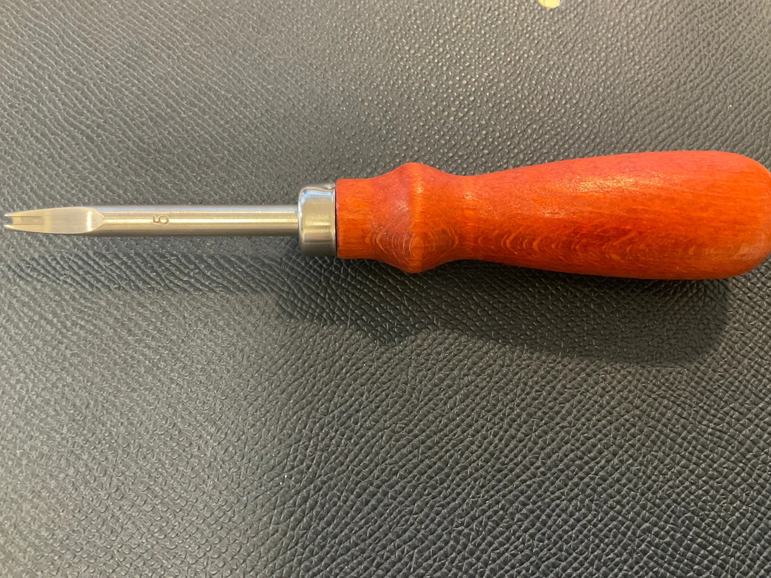 Leather House Edge Breaker Kantschaaf houten greep