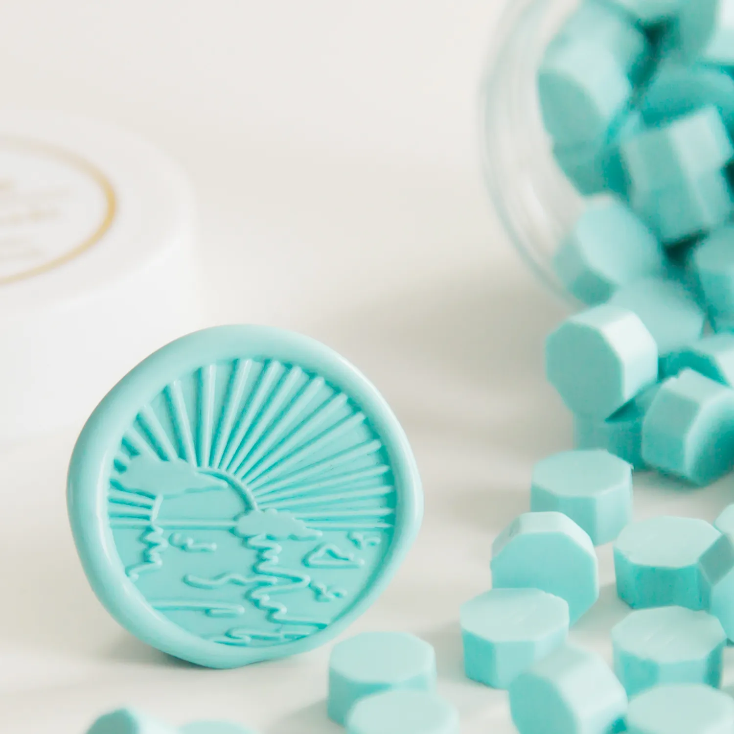 Jessy at Sea Baby Blue zegellak kralen 100 stuks lichtblauw
