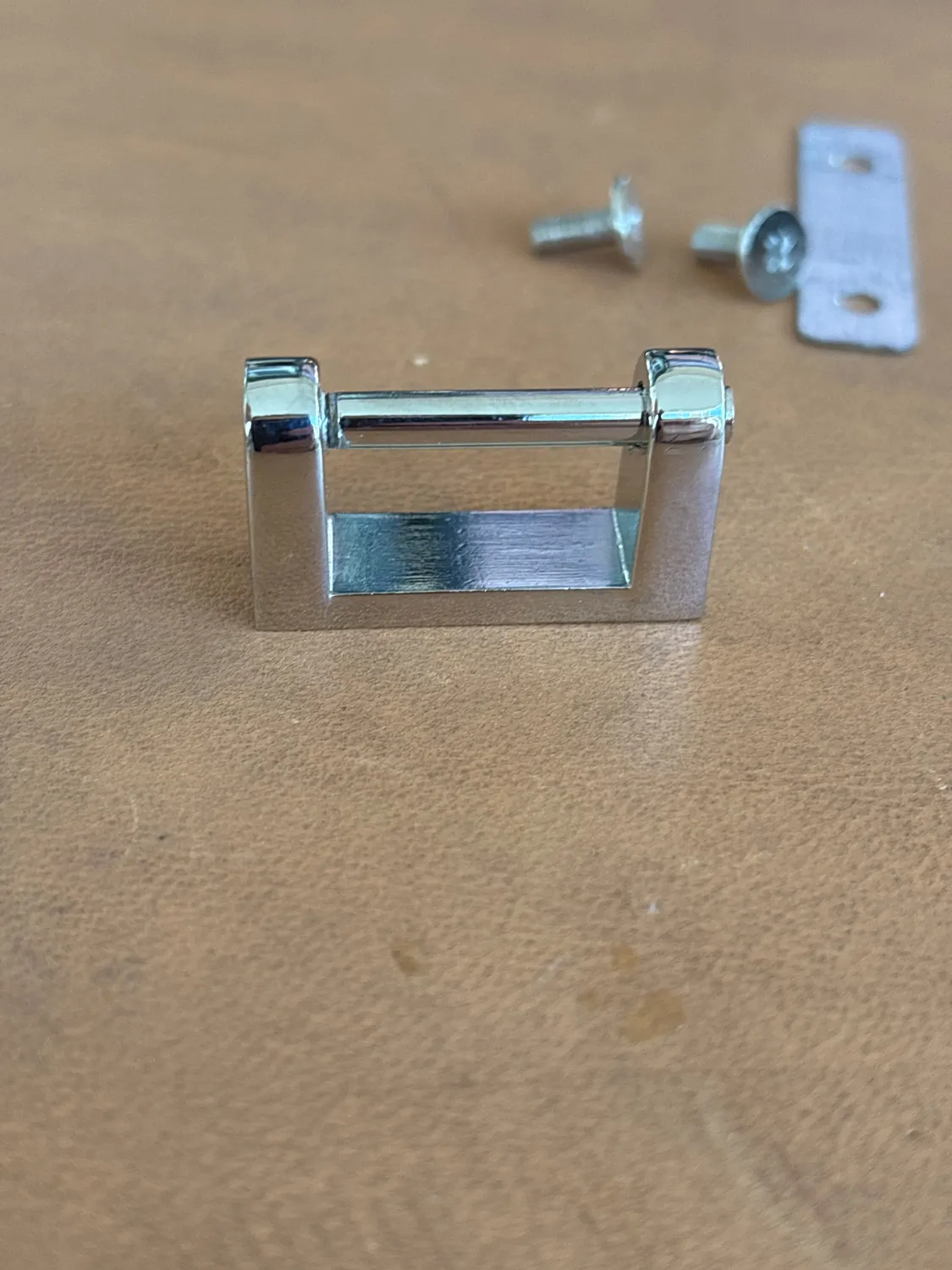 Leather House Handvatbevestiger Goud 20 mm schroef