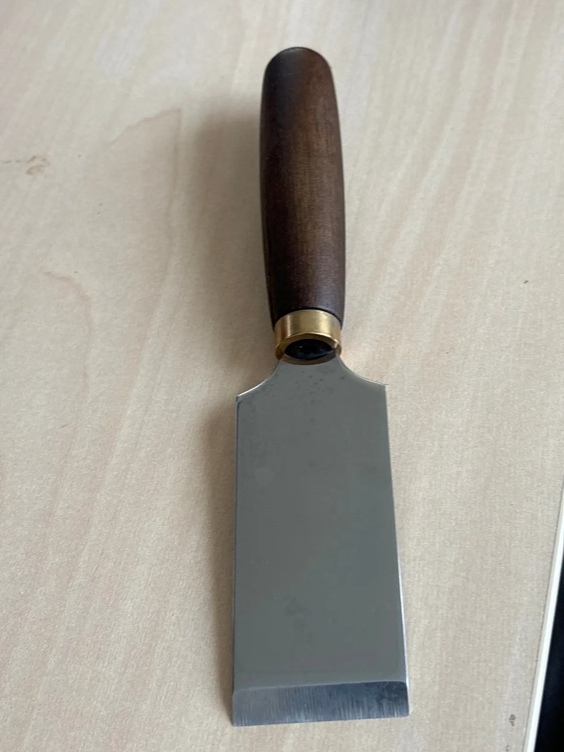 Leather House French Straight leermes hout scherp