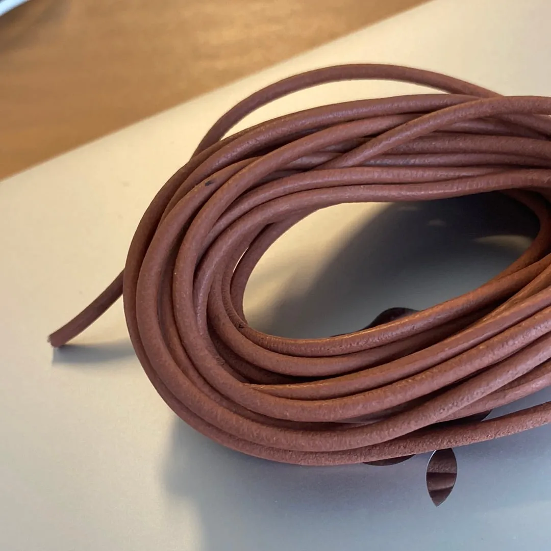 Leather House Round Edge leergaren 3 kleuren