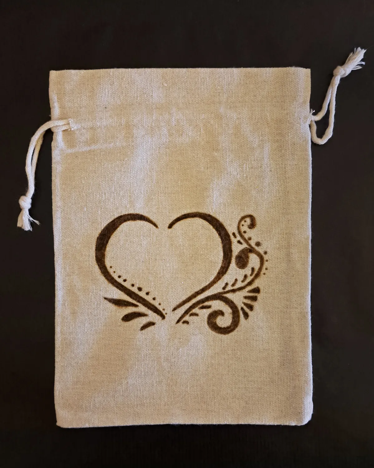 Astrid Brouwers stoffen zakje 13x18 cm om te versieren