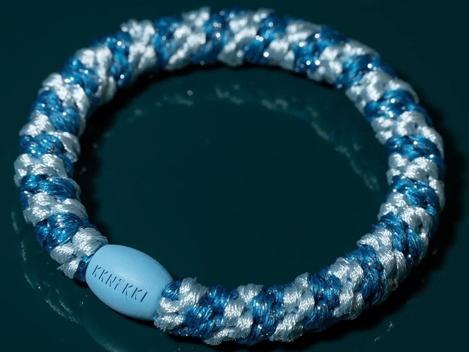 Kknekki Classic haarelastiek blauw glitter gestreept