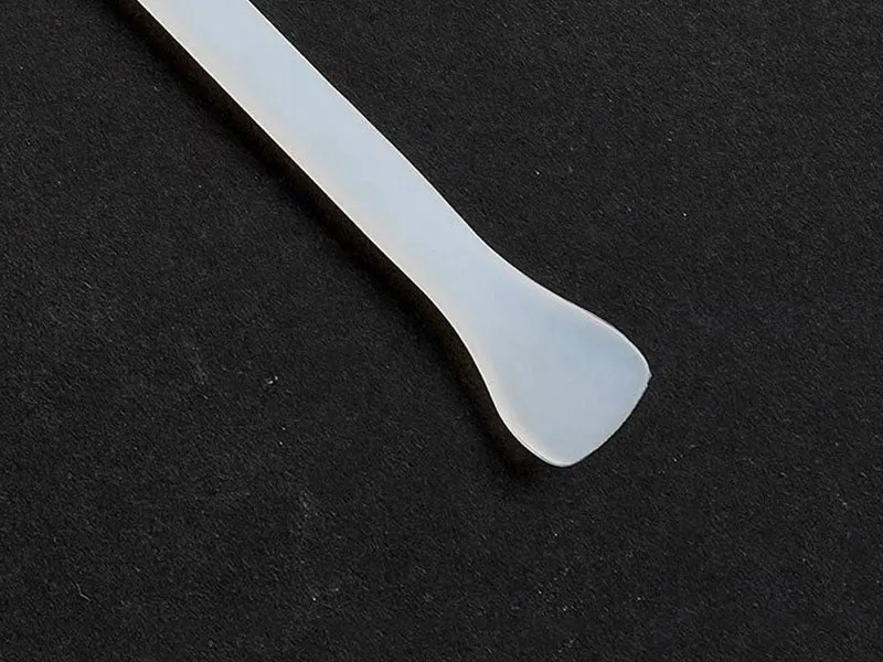 La Petite Epicerie roerstaafje silicone wit 12 cm resin