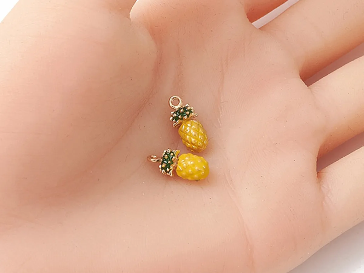 La Petite Epicerie bedel ananas emaille goud per stuk