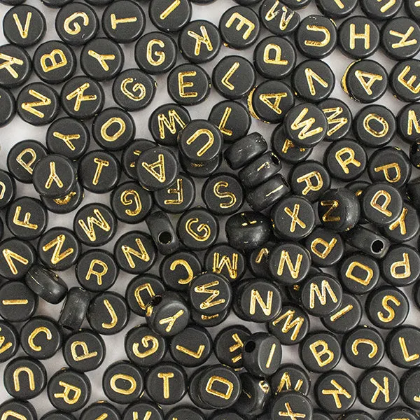 La Petite Epicerie letterkralen 7 mm zwart goud pot 200 stuks