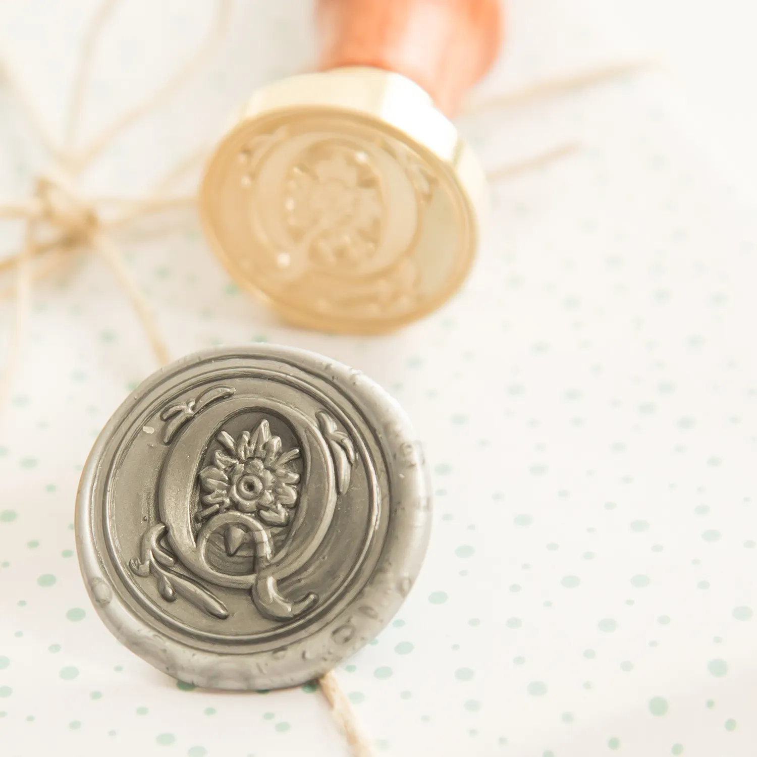 Jessy at Sea Letter Q wax stempel 25 mm initiaal