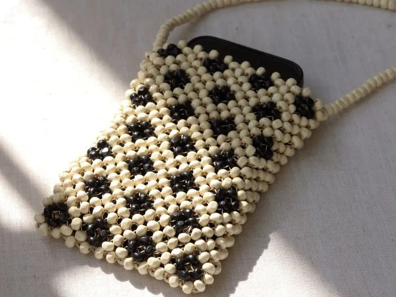 La Petite Epicerie DIY Bijouterie telefoonhoesje kralenpakket hout