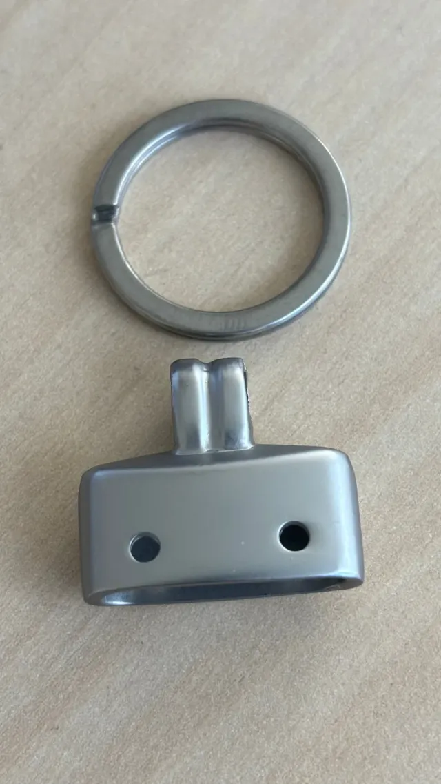 Leather House sleutelring 2,6 cm geborsteld zilver