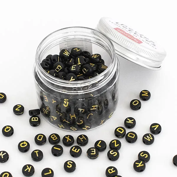 La Petite Epicerie letterkralen 7 mm zwart goud pot 200 stuks