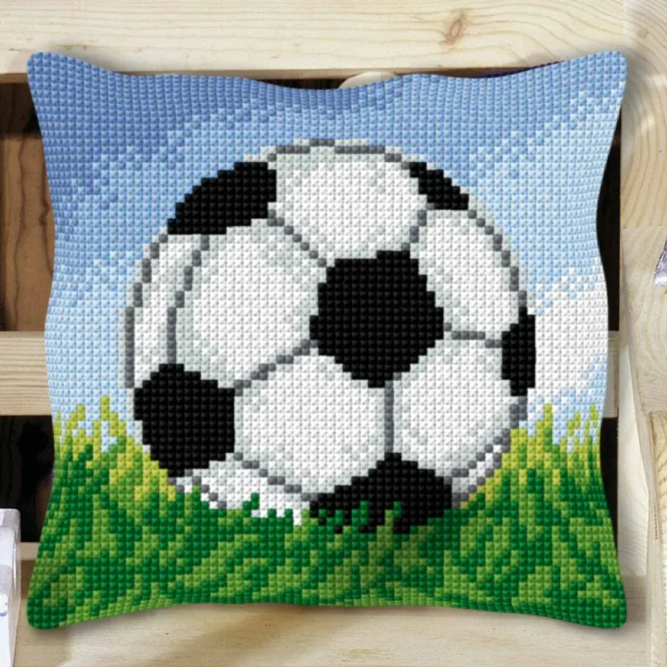 Deco-Line kussenpakket kruissteek 40x40 cm voetbal