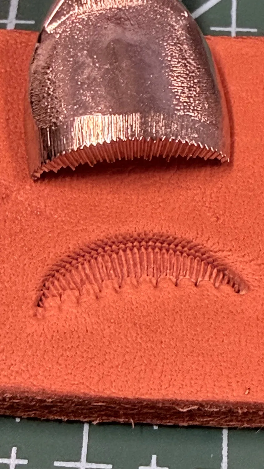 Leather House V708 leerstempel bladnerf 16x4mm per stuk