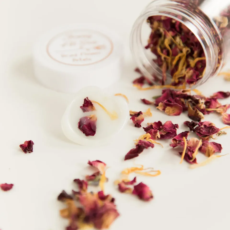 Jessy at Sea Dried Flower Petals droogbloemen potje