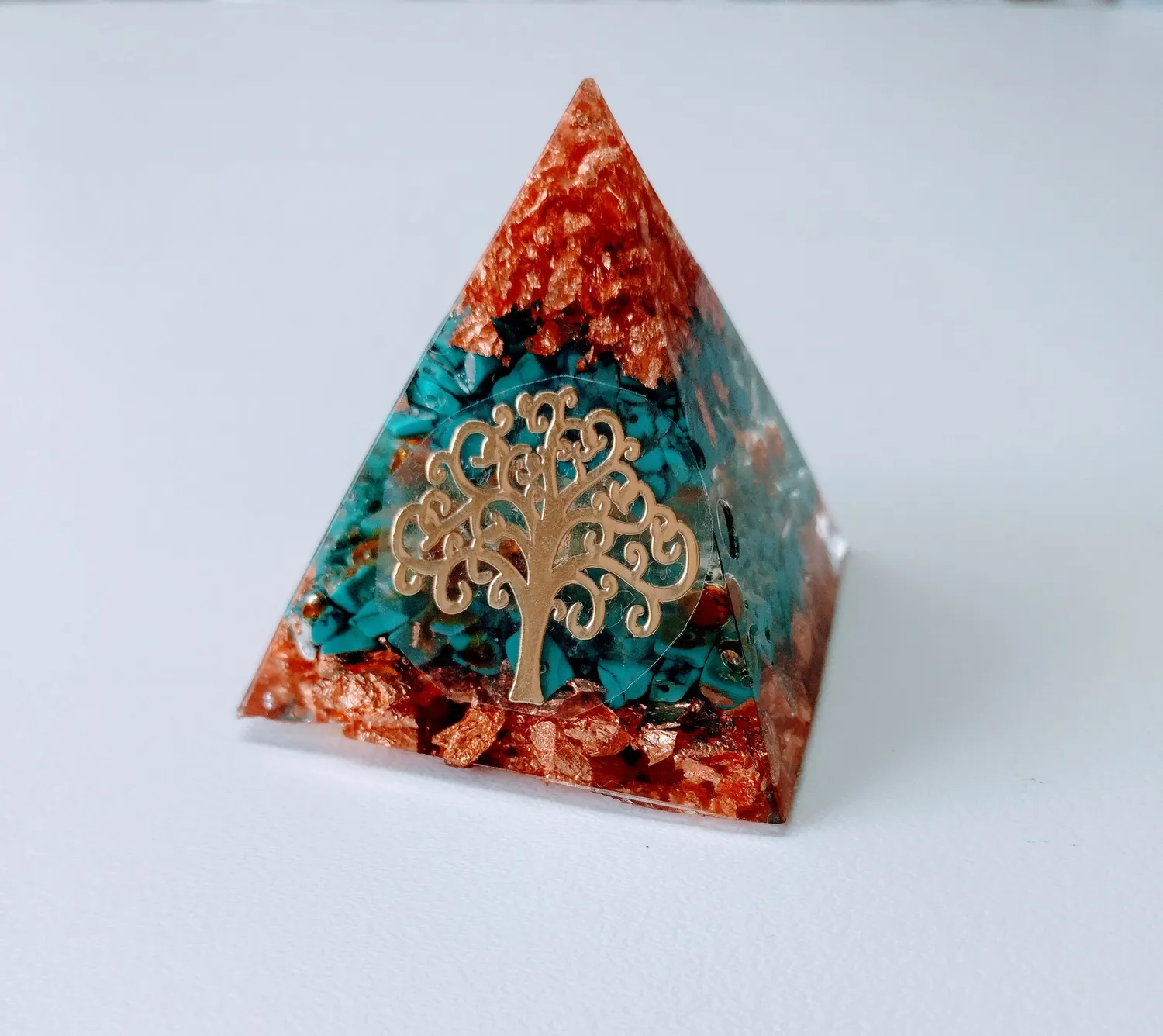 Bijounique Pyramide gietmal siliconen per stuk