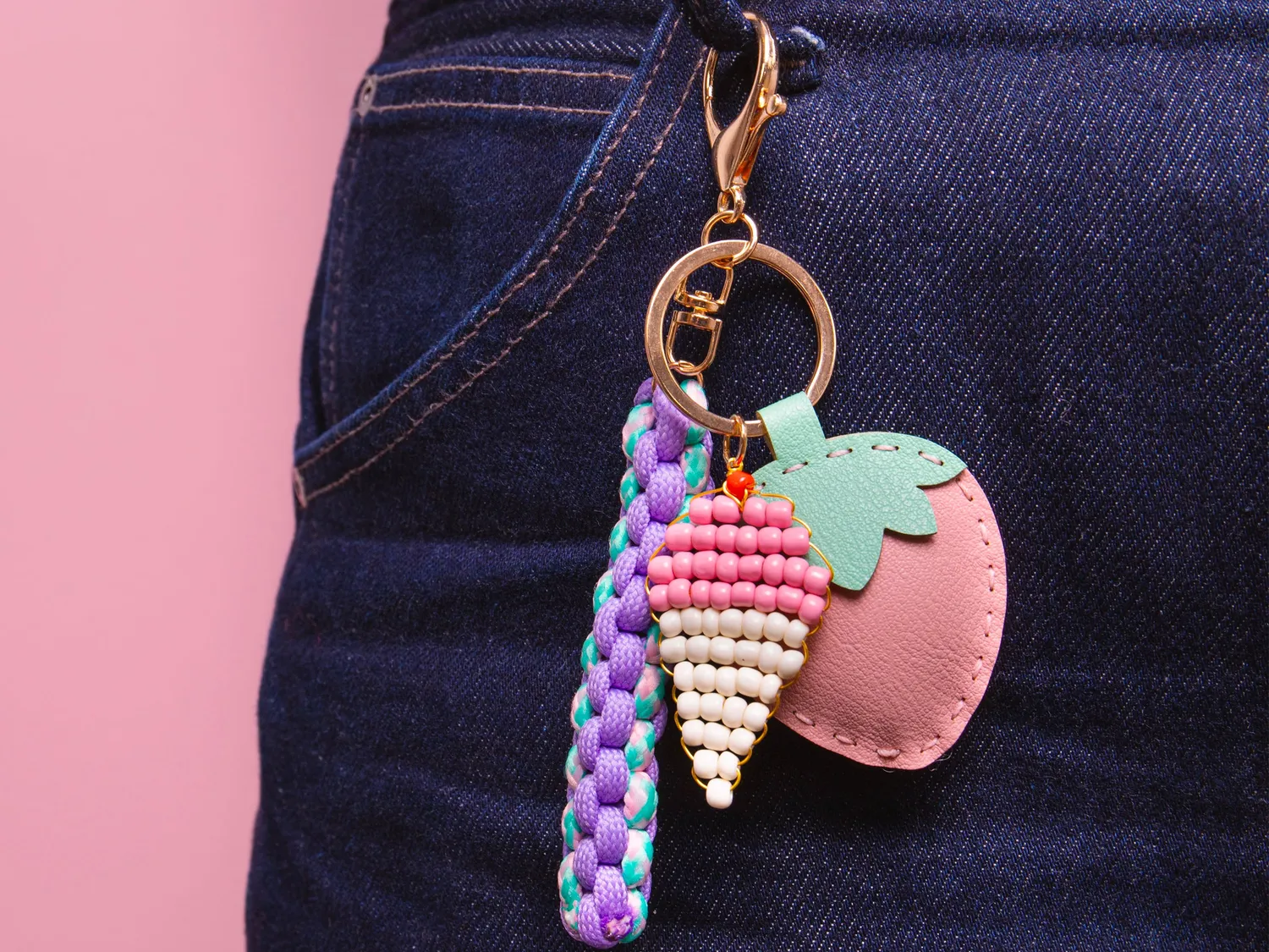 La Petite Epicerie Pshiiit Strawberry Milk tashanger blikje DIY