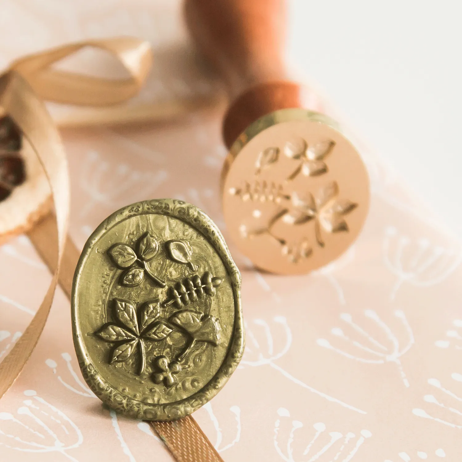 Jessy at Sea 3D Autumn Leaves wax stempel 30 mm