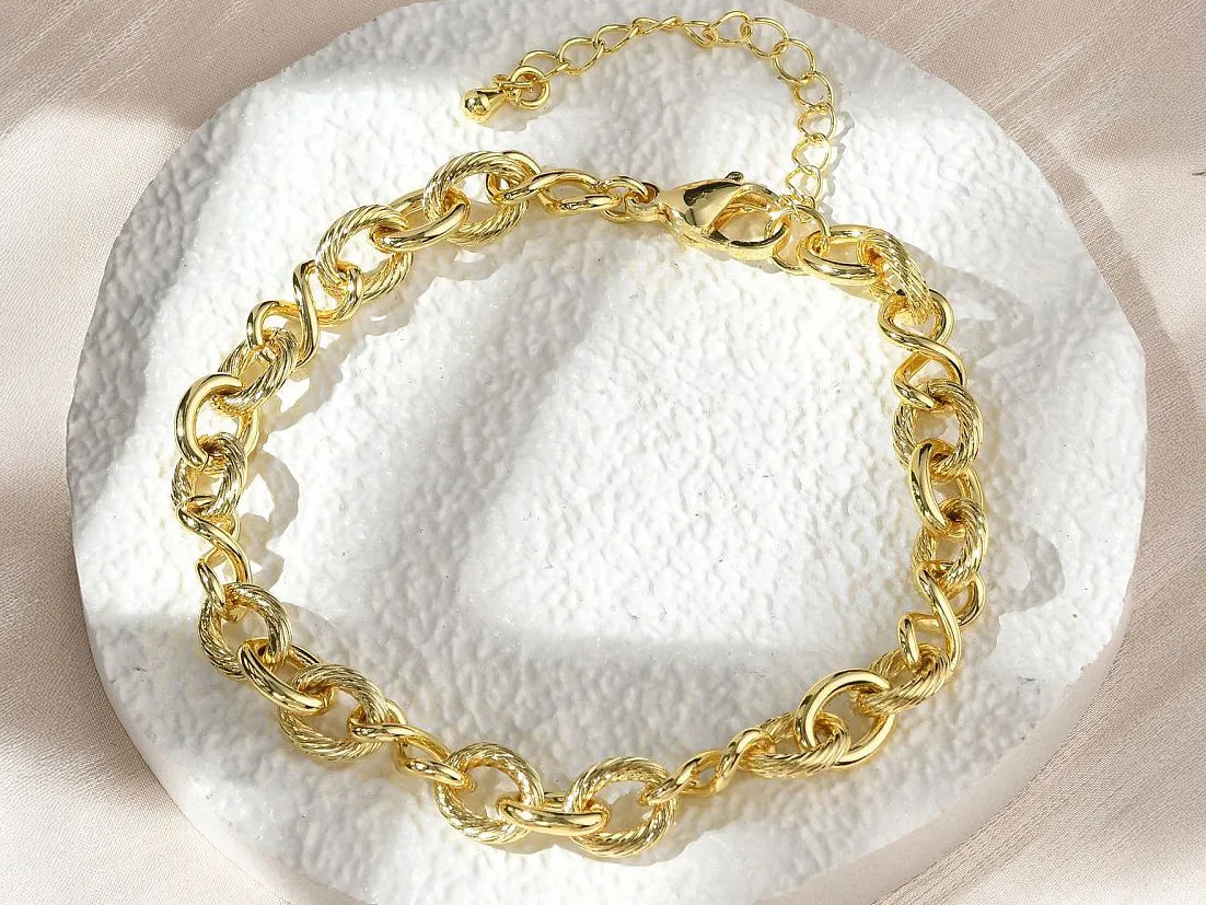 La Petite Epicerie Infini schakelarmband goud 20,6 cm