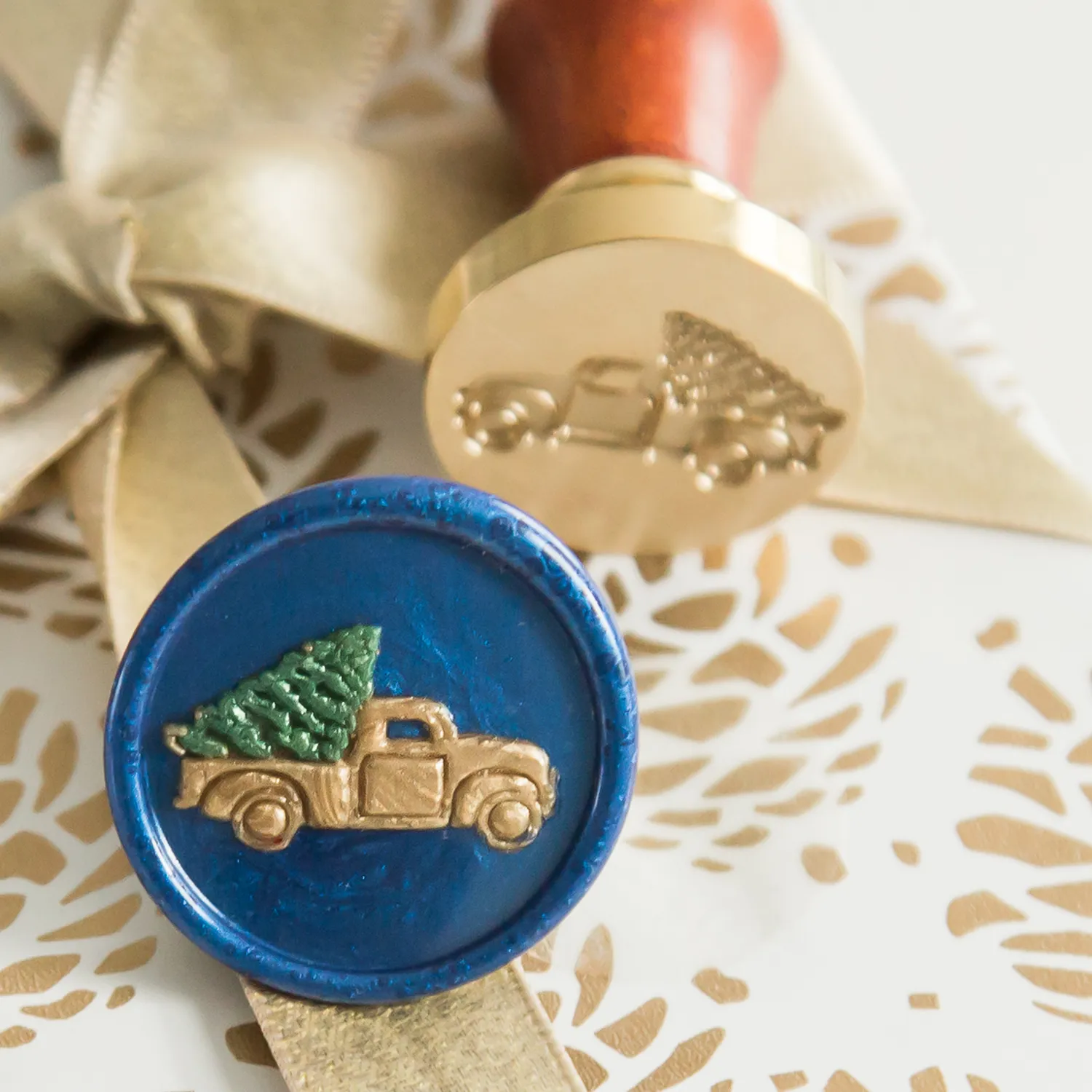 Jessy at Sea Truck with Christmas Tree zegelstempel 25 mm kerst