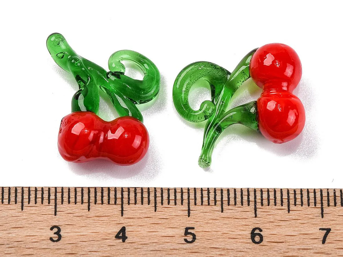 La Petite Epicerie kers hanger glas 19mm rood fruit